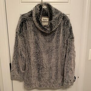 NWT Dylan Faux Fur Women's Cowl Pullover